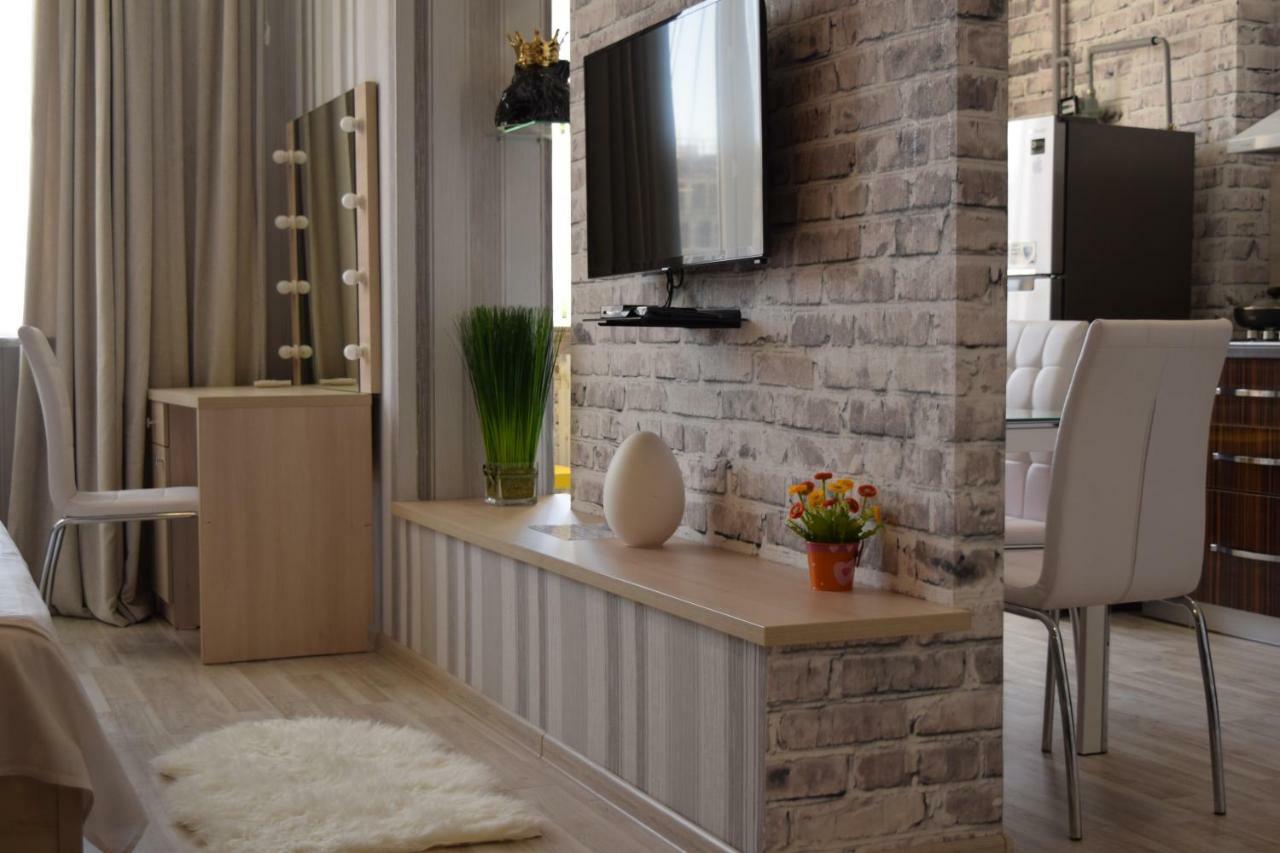 Apartment With Good View In The Center Bishkek Exterior foto