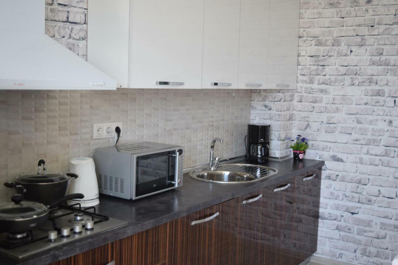 Apartment With Good View In The Center Bishkek Exterior foto